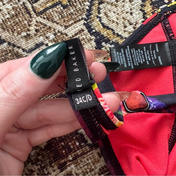 Ted baker 34 c/d floral swimsuit (read details) - Picture 4 of 8